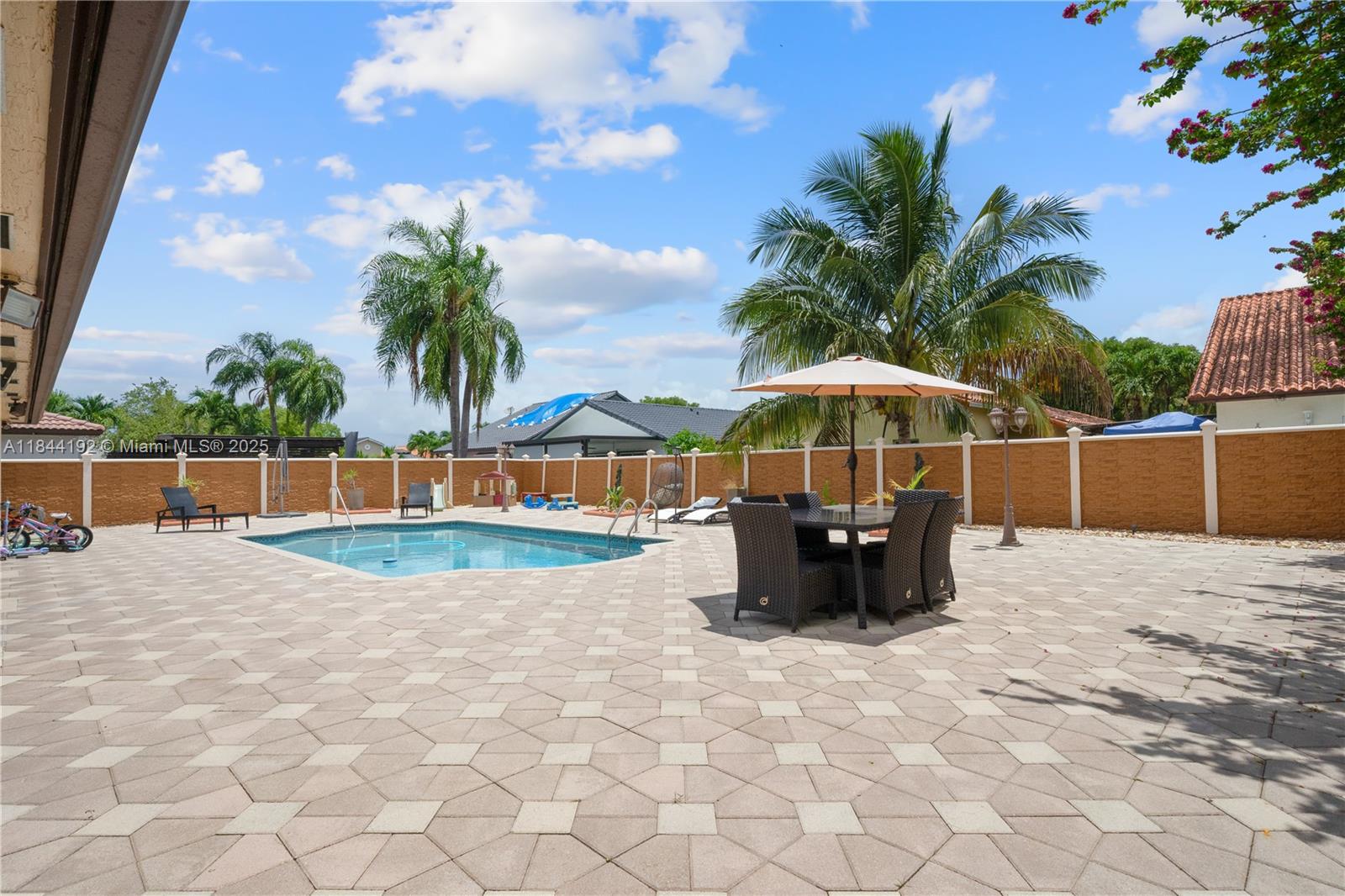 3663 SW 150th Ct