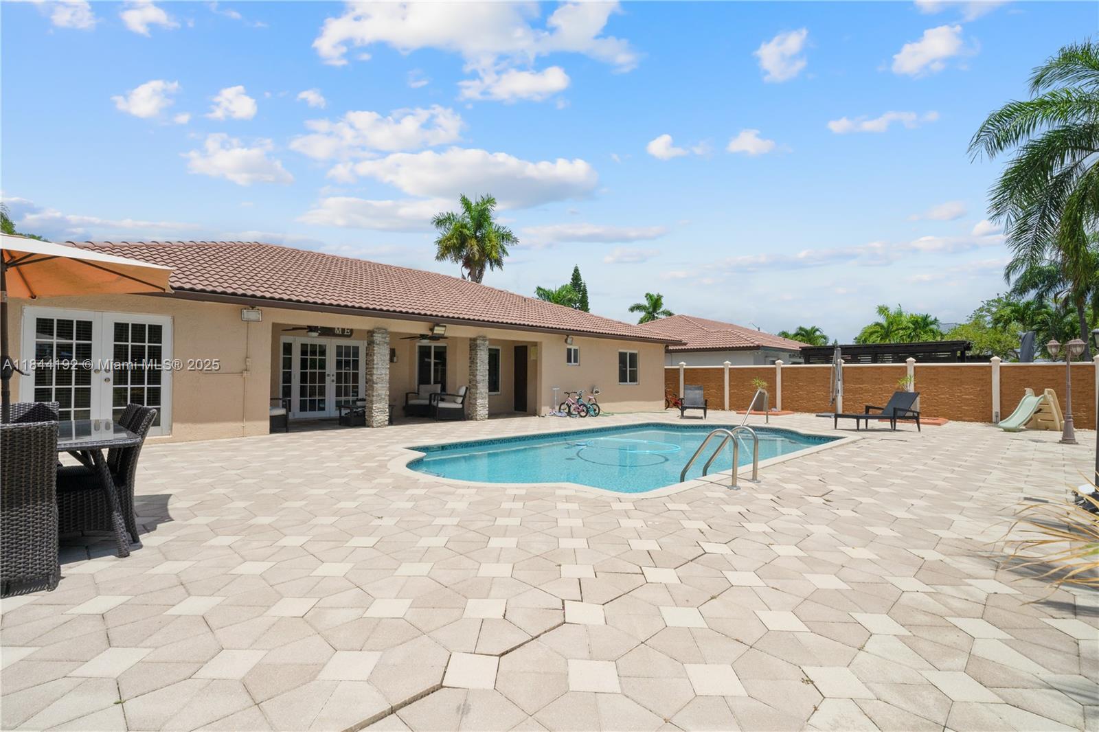 3663 SW 150th Ct