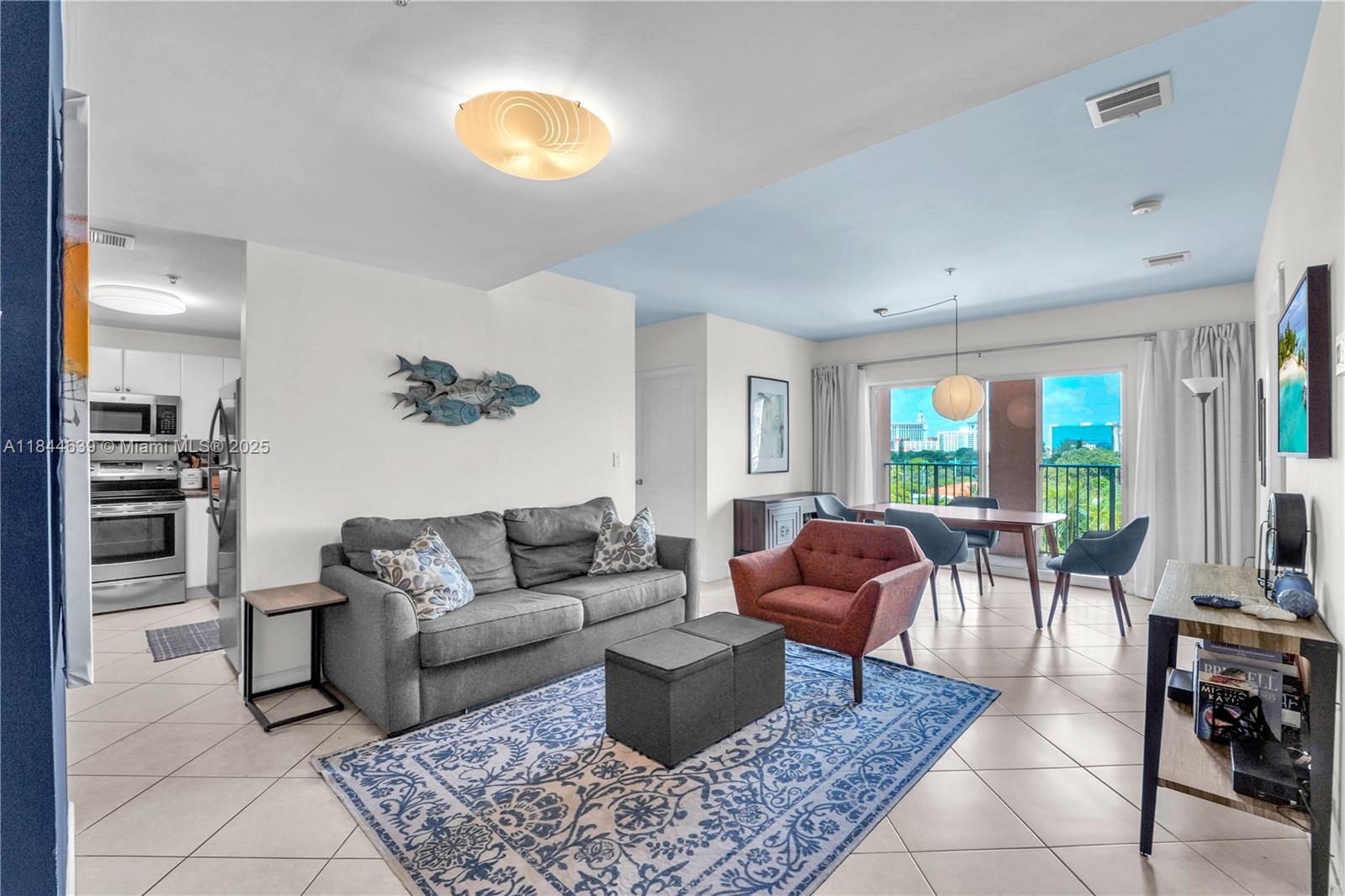 2280 SW 32nd Ave # 403