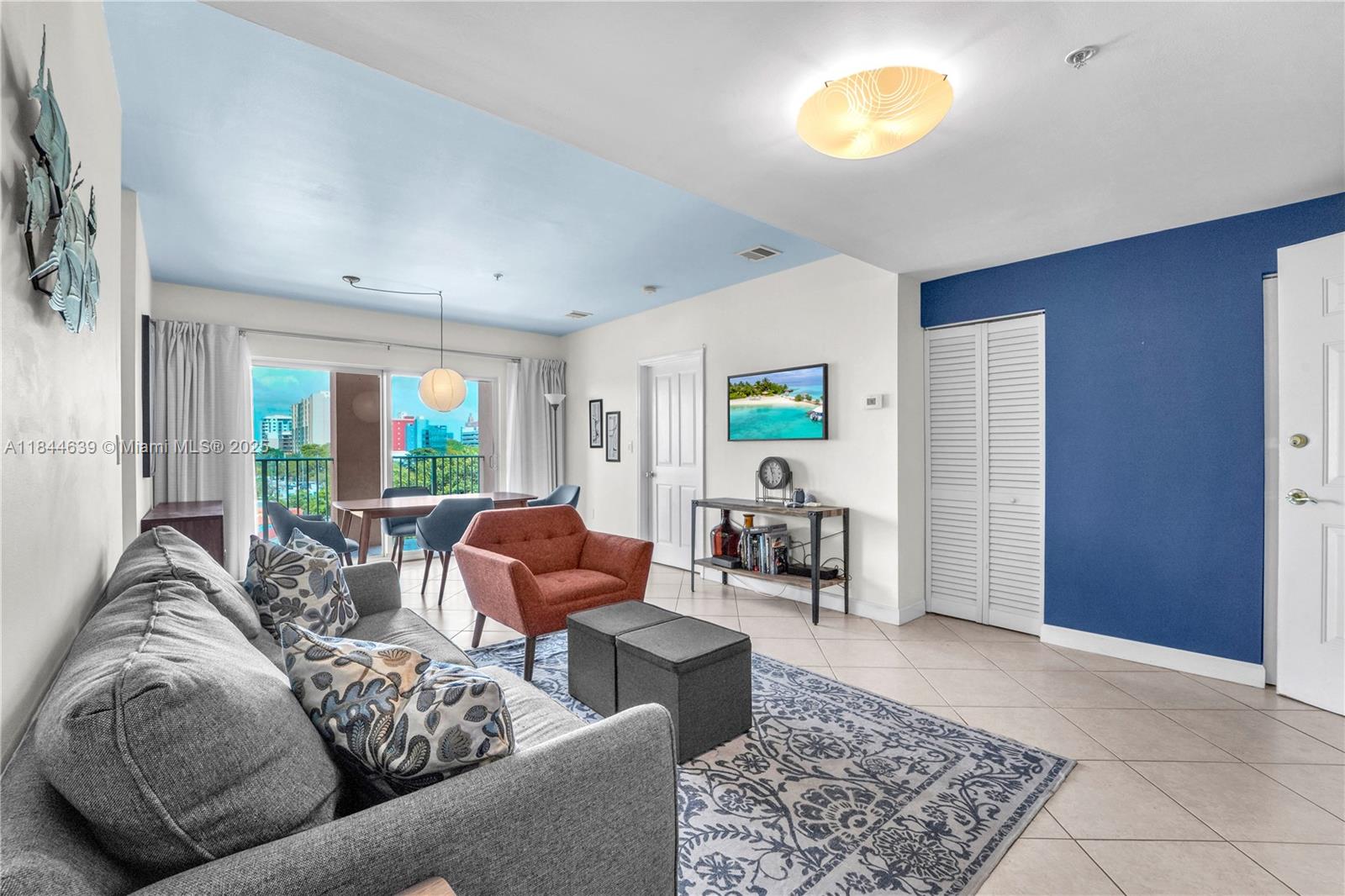 2280 SW 32nd Ave # 403