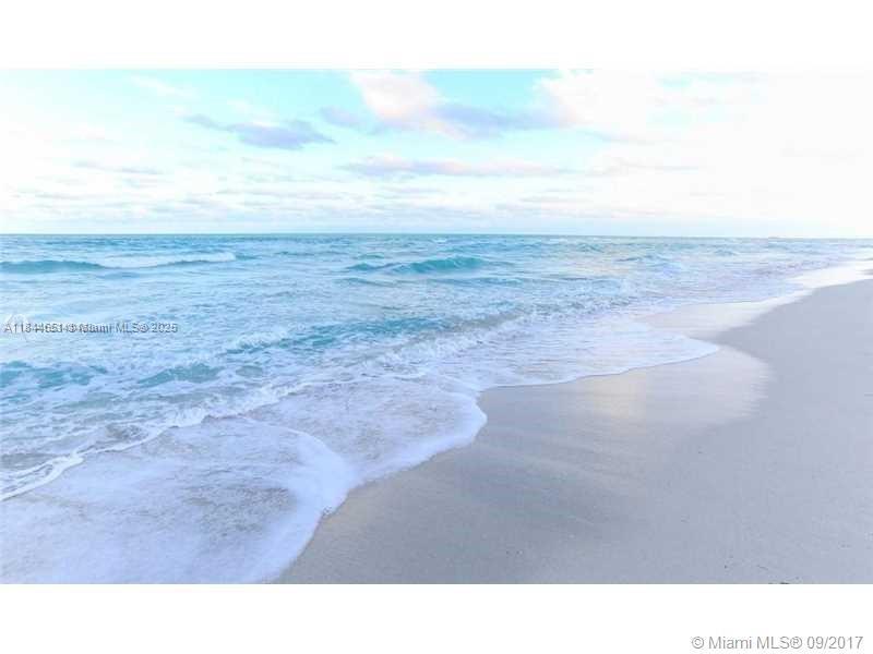 910 Michigan Ave # 304