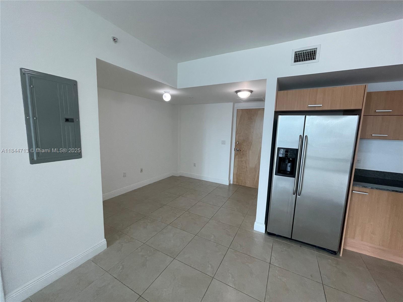 350 S Miami Ave Unit: 3709