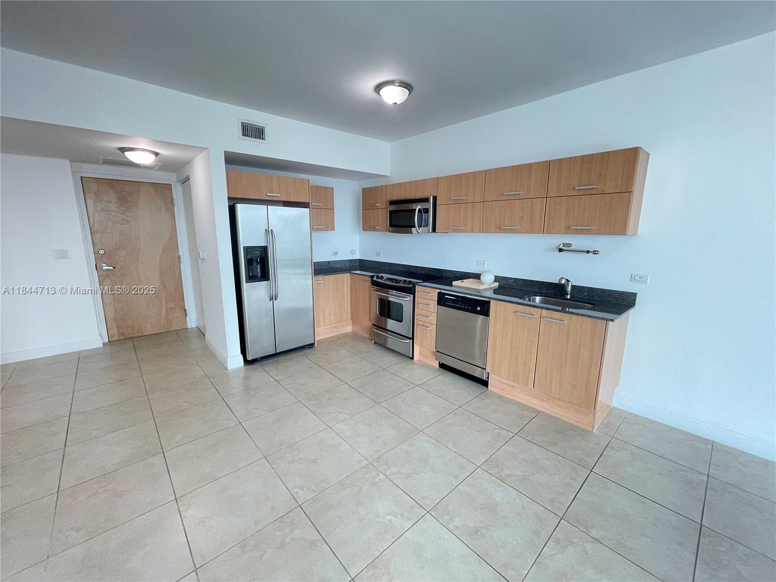 350 S Miami Ave Unit: 3709