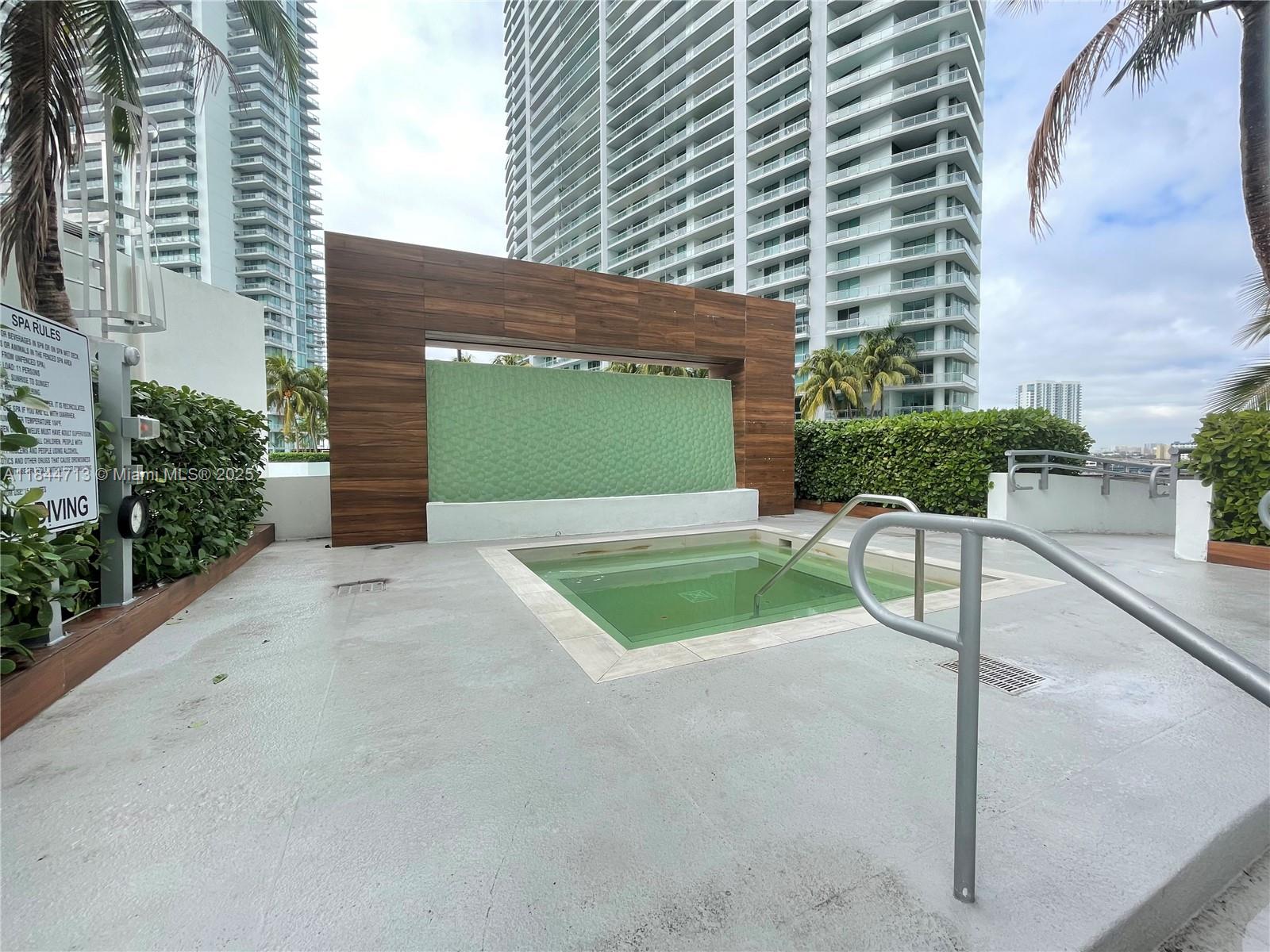 350 S Miami Ave Unit: 3709