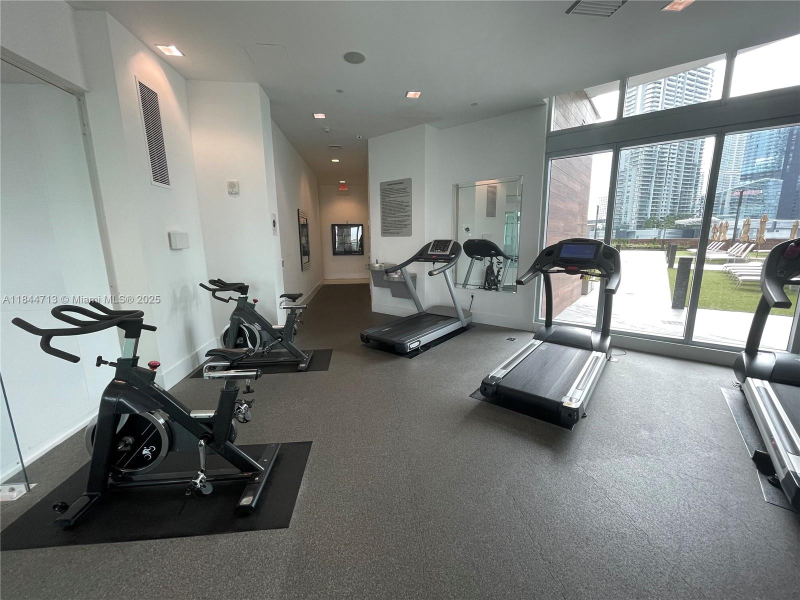 350 S Miami Ave Unit: 3709