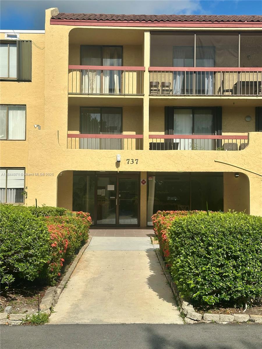 737 SE 1st Way # 110