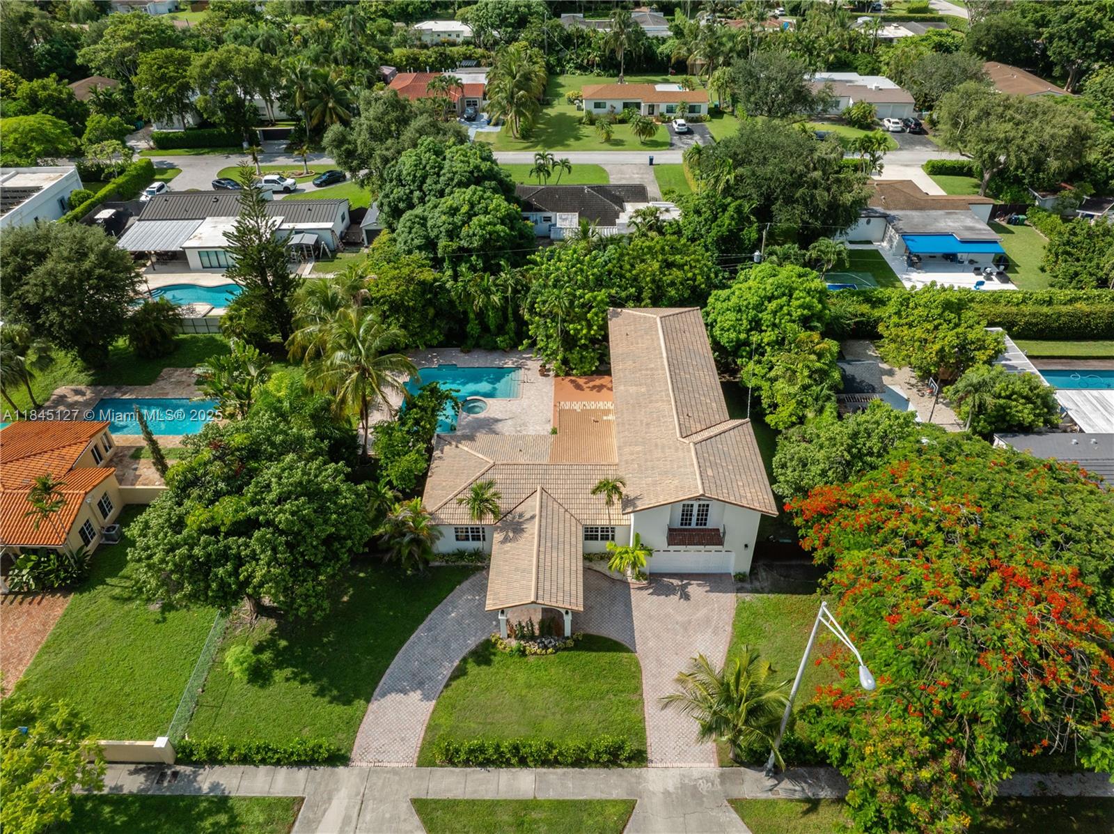 7100 SW 56th St