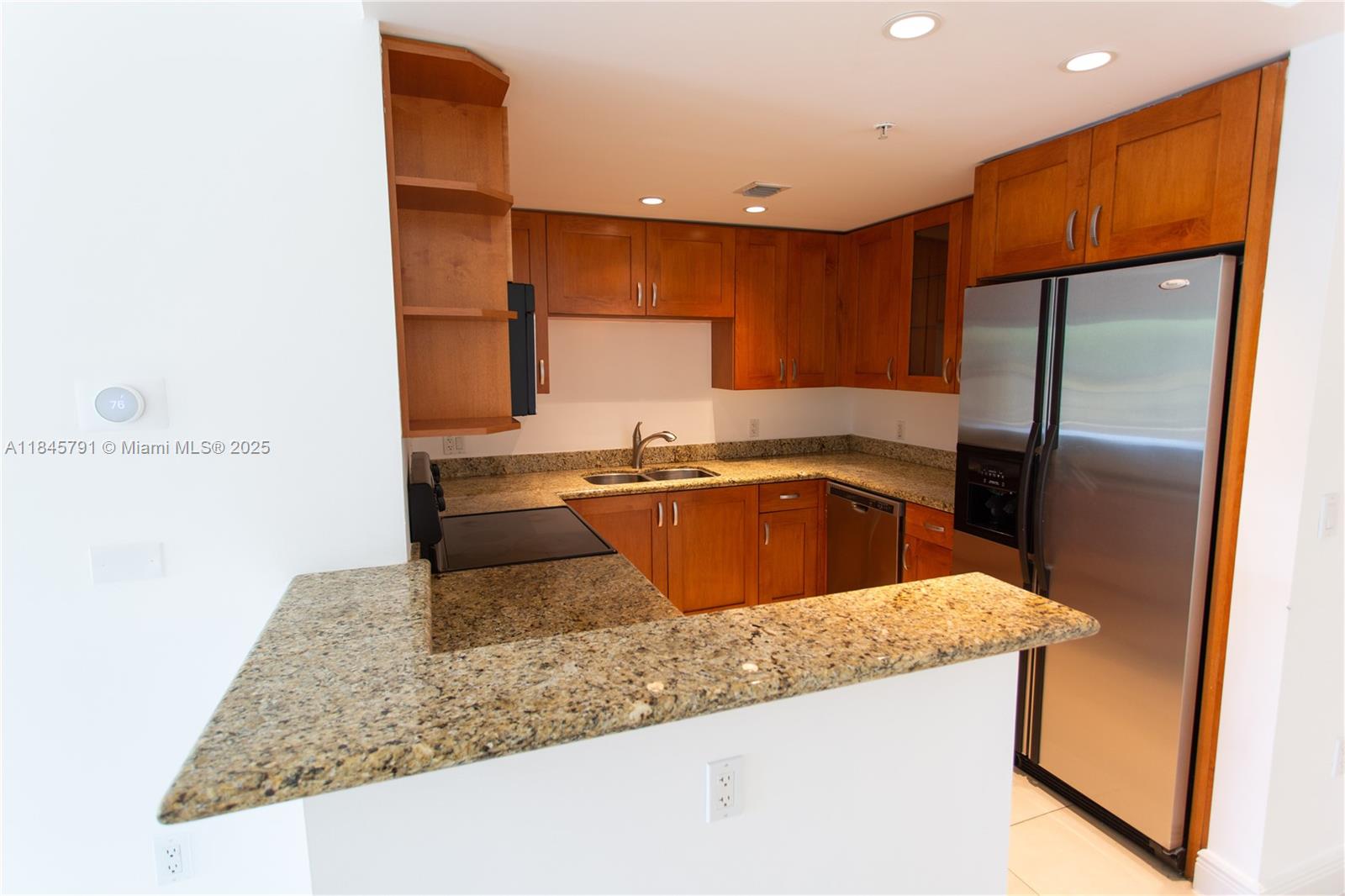 20 Calabria Ave # 201