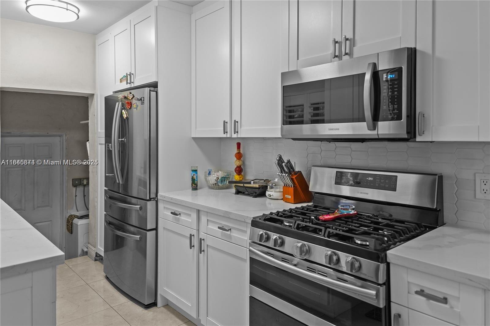117 W 34th St