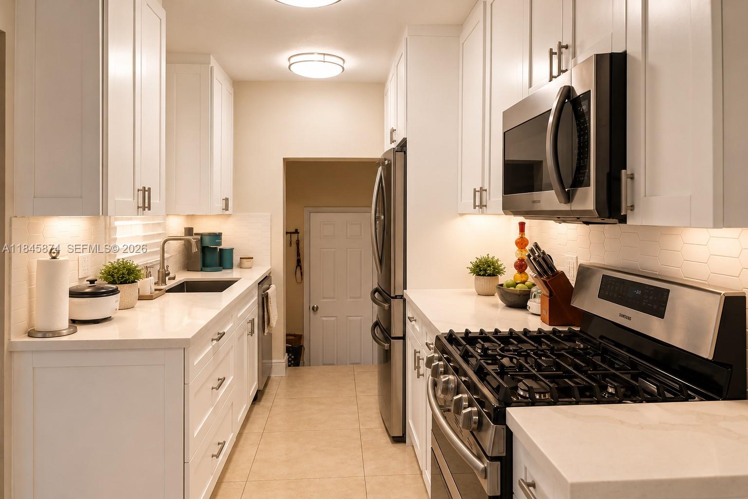 117 W 34th St