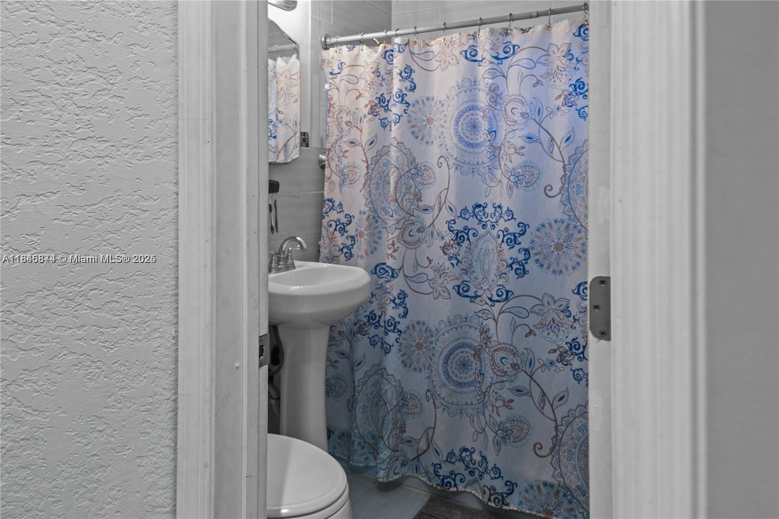 117 W 34th St