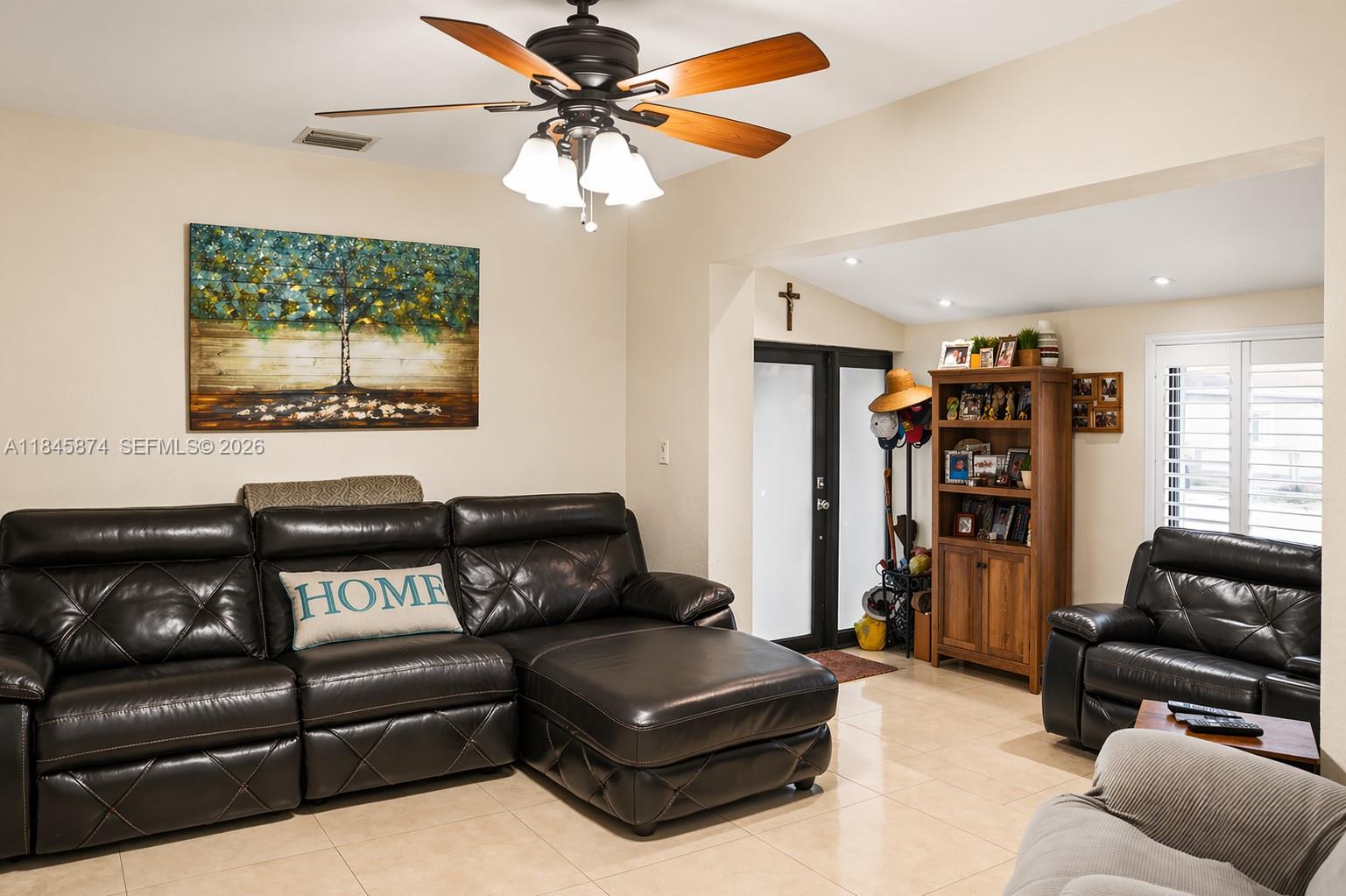 117 W 34th St