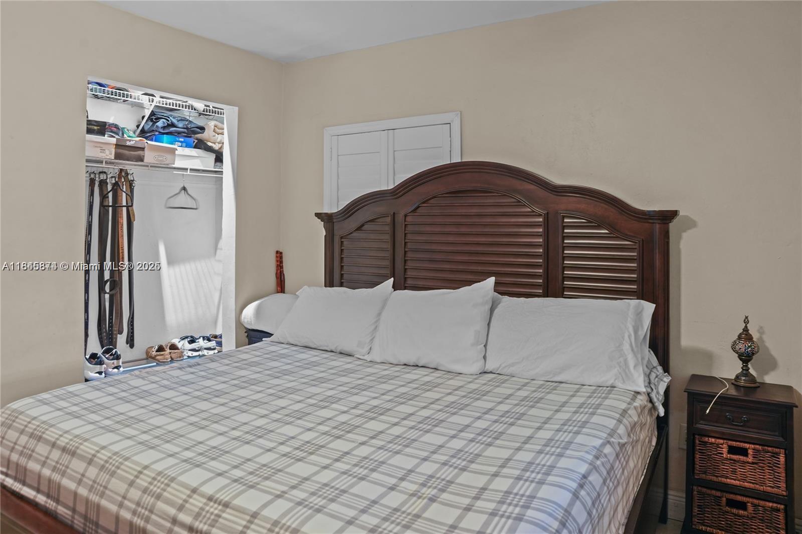 117 W 34th St