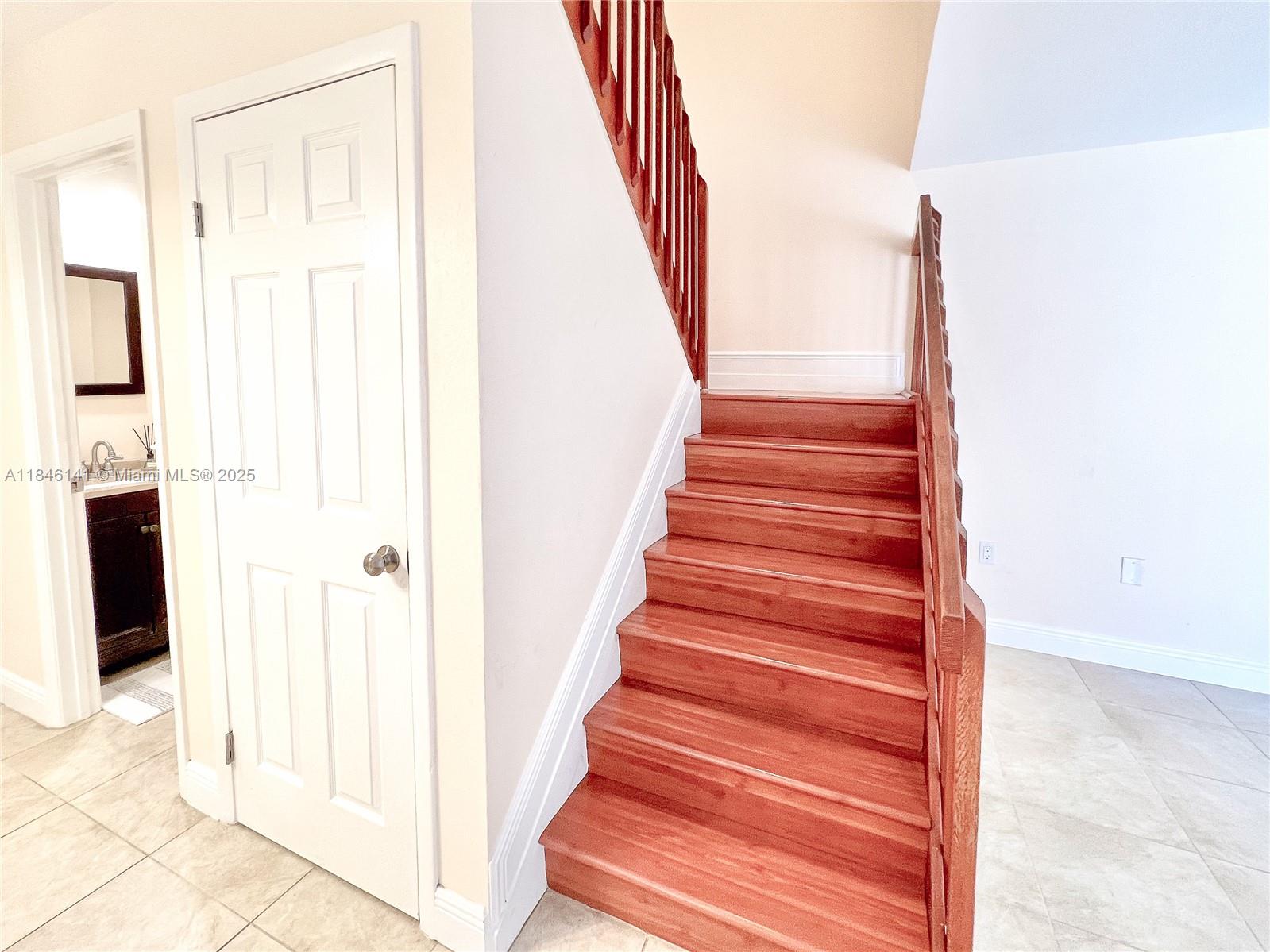182 Charter Way