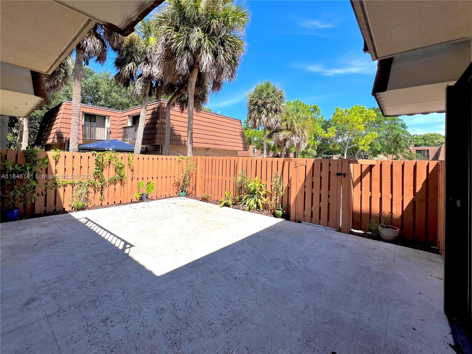 182 Charter Way