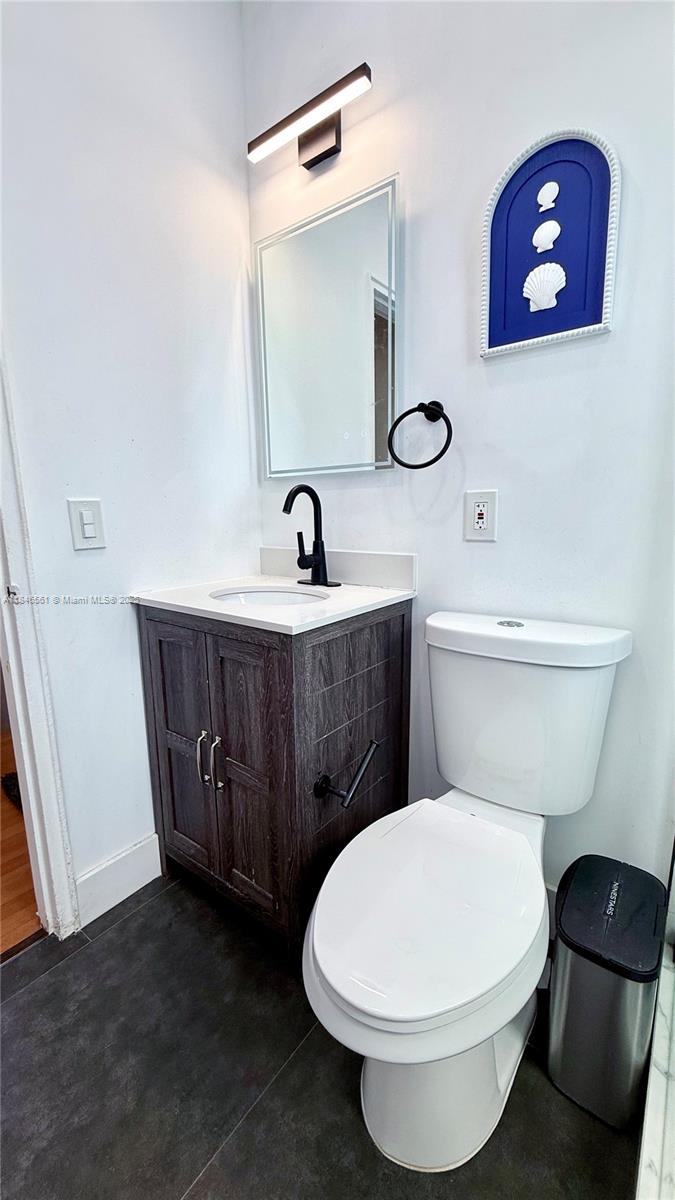 8449 NW 4th Ave # 8449