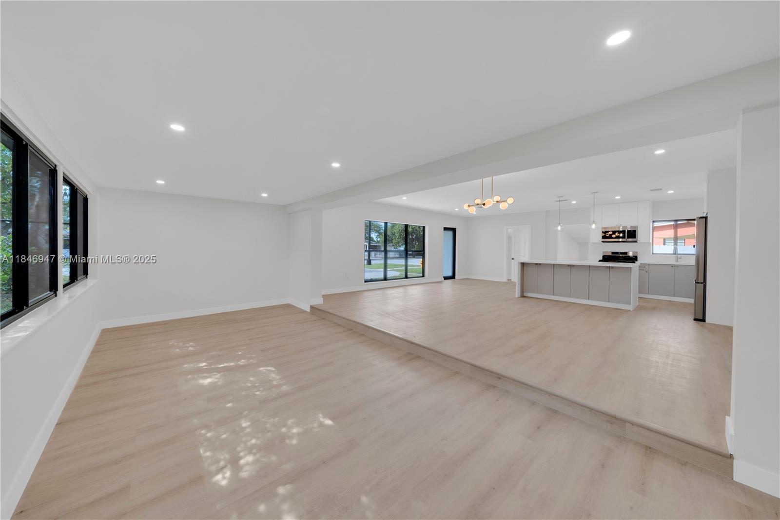 9971 Caribbean Blvd