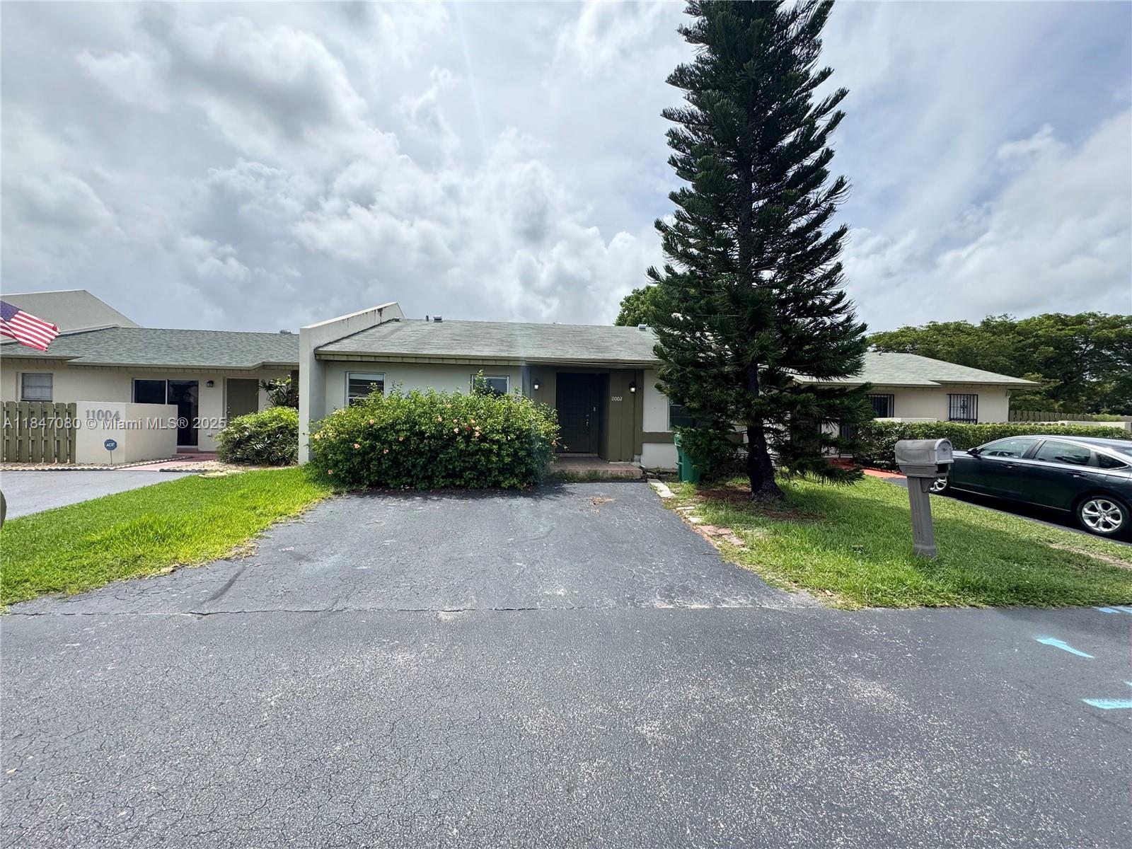 11002 SW 122nd Pl # 11002