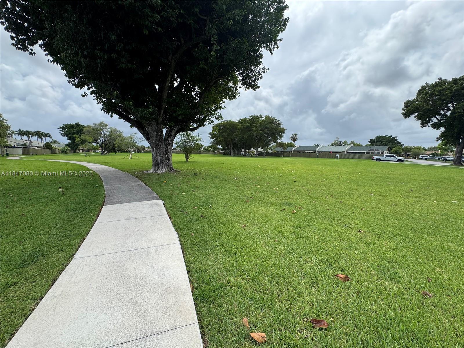 11002 SW 122nd Pl # 11002