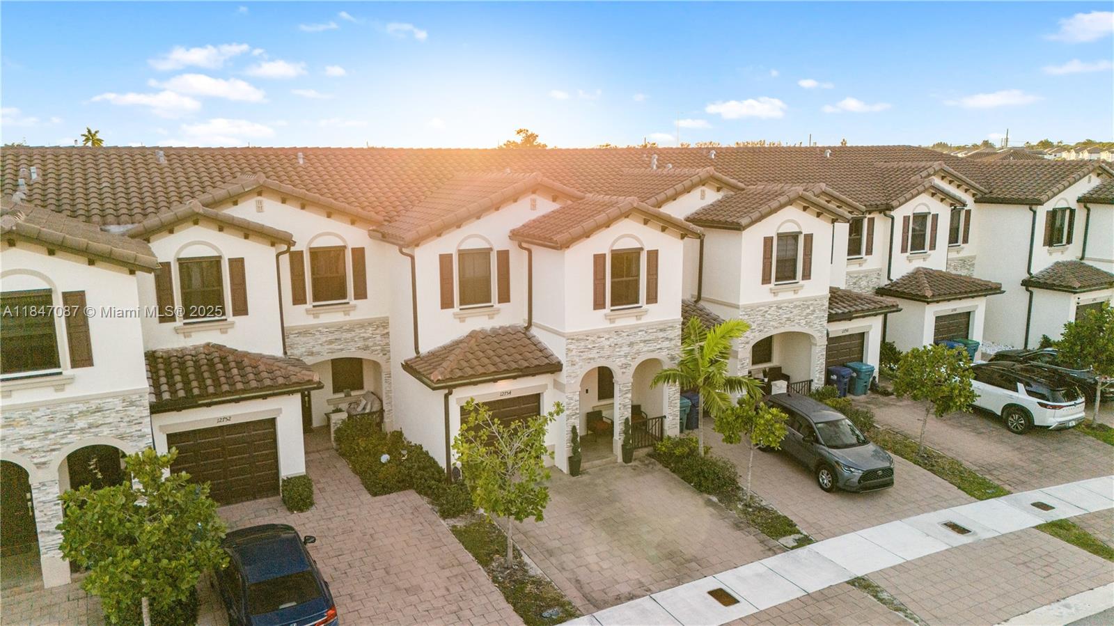 12754 SW 230th St Unit: .