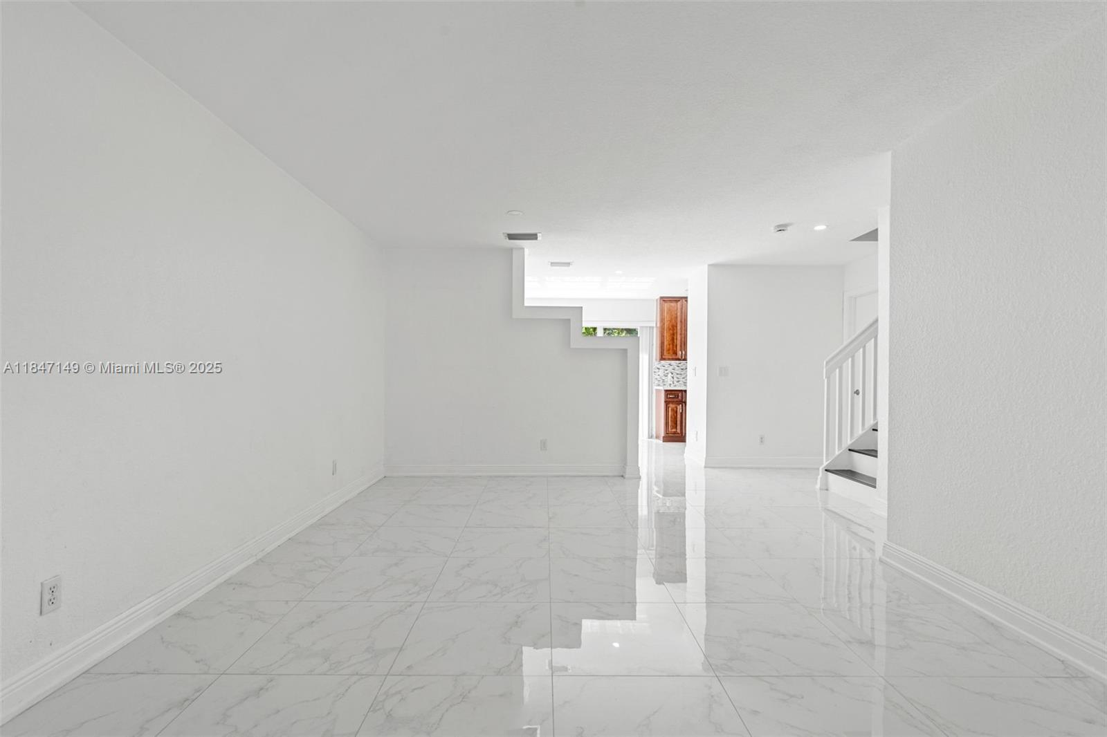2350 SW 86th Way