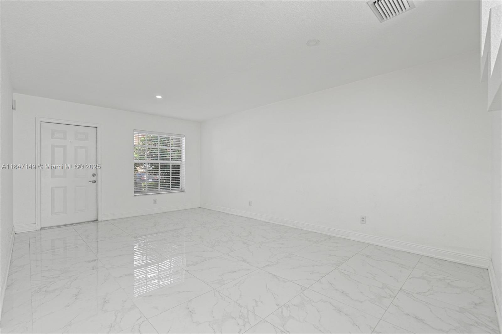 2350 SW 86th Way
