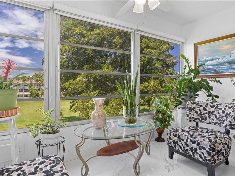 9330 Sunrise Lakes Blvd Unit: 304