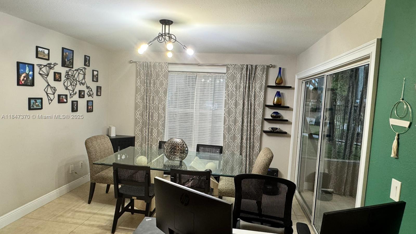 1705 Palm Cove Blvd # 105 Unit: 1-105