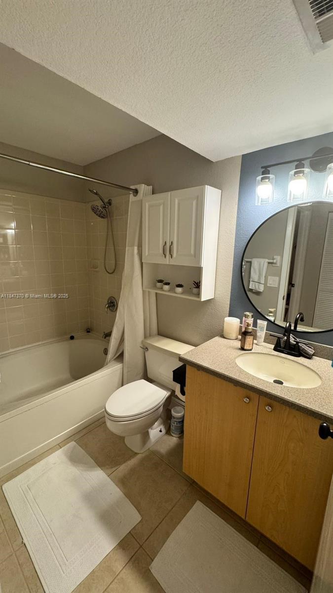 1705 Palm Cove Blvd # 105 Unit: 1-105