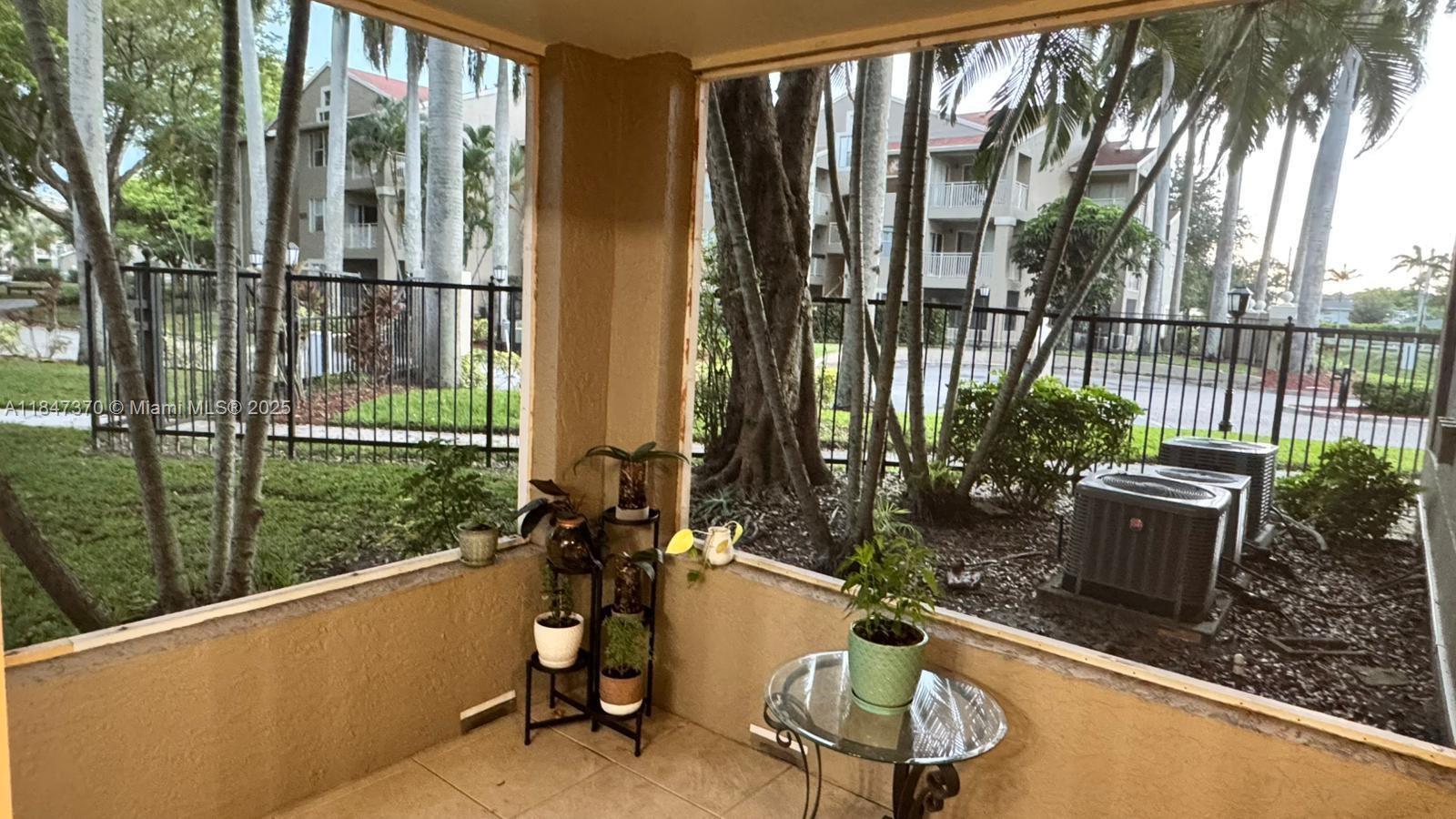 1705 Palm Cove Blvd # 105 Unit: 1-105