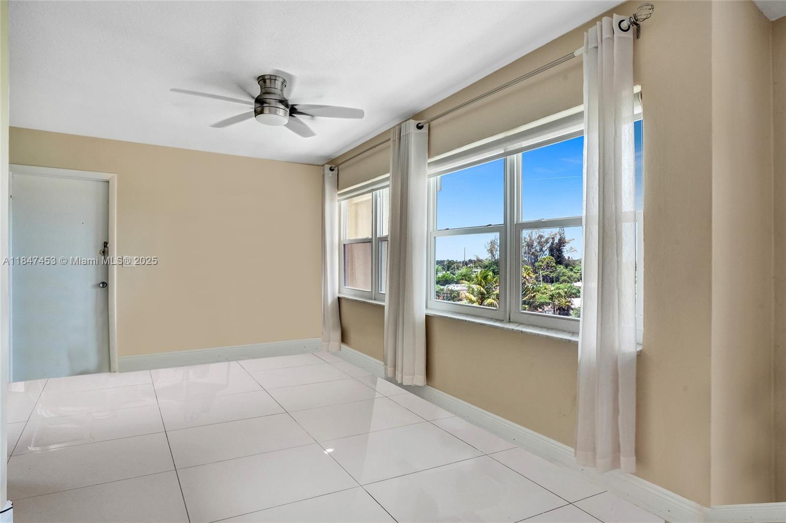 215 SE 3rd Ave # 501C