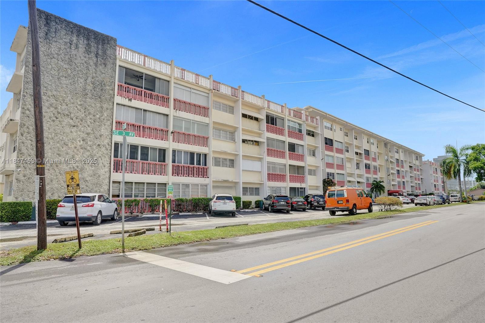 215 SE 3rd Ave # 501C