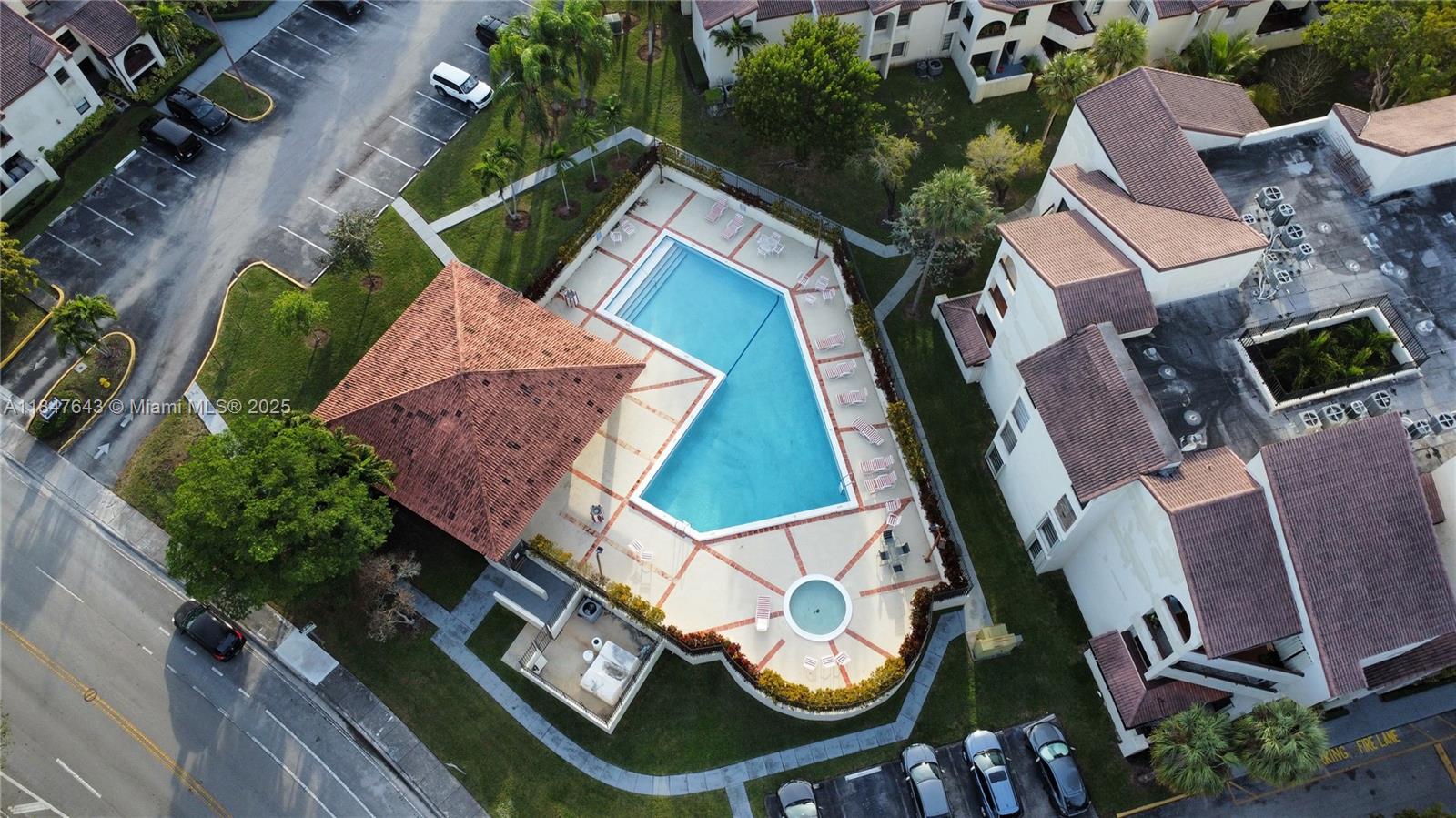 9285 SW 125th Ave # 103