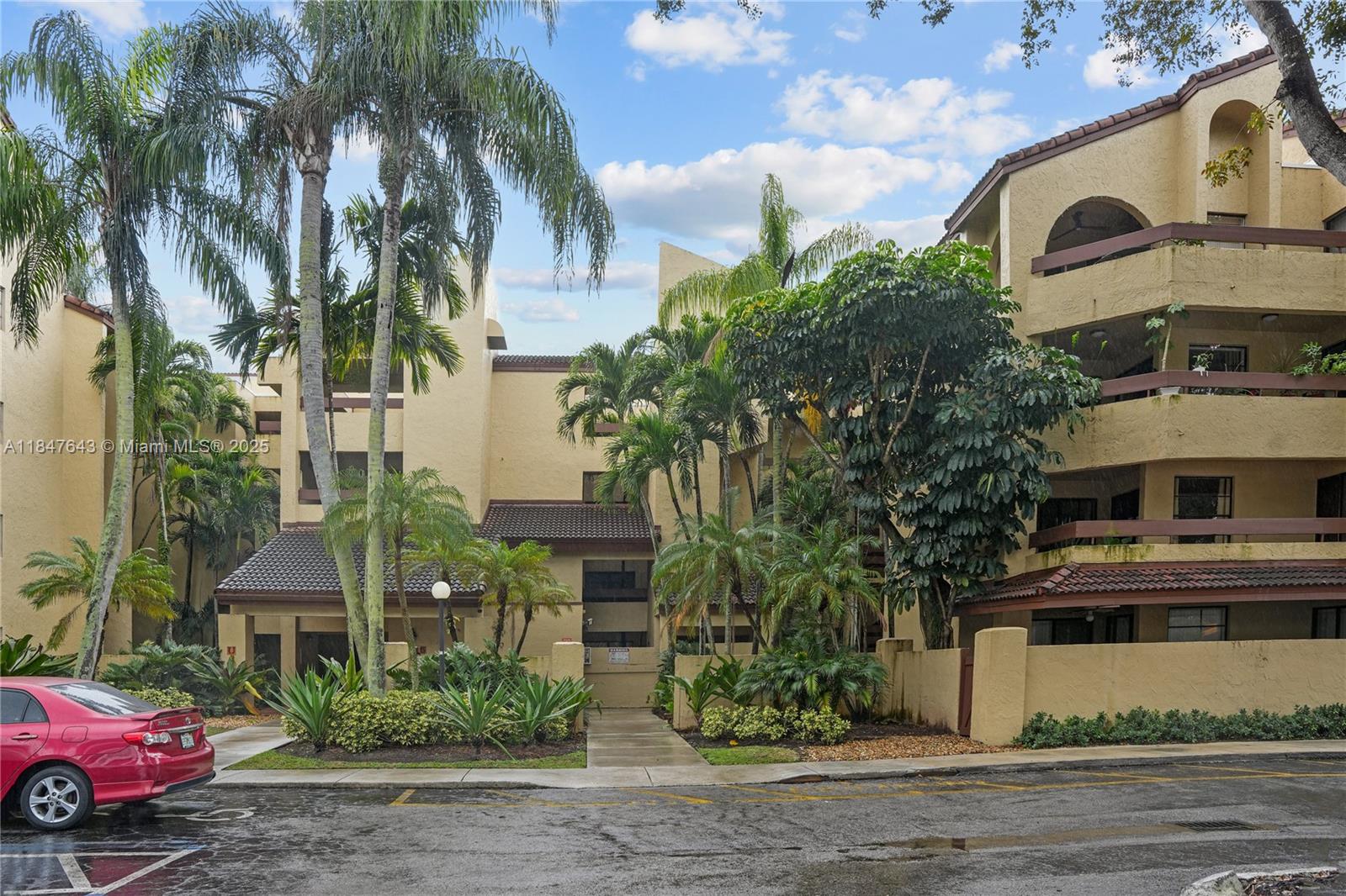 9285 SW 125th Ave # 103