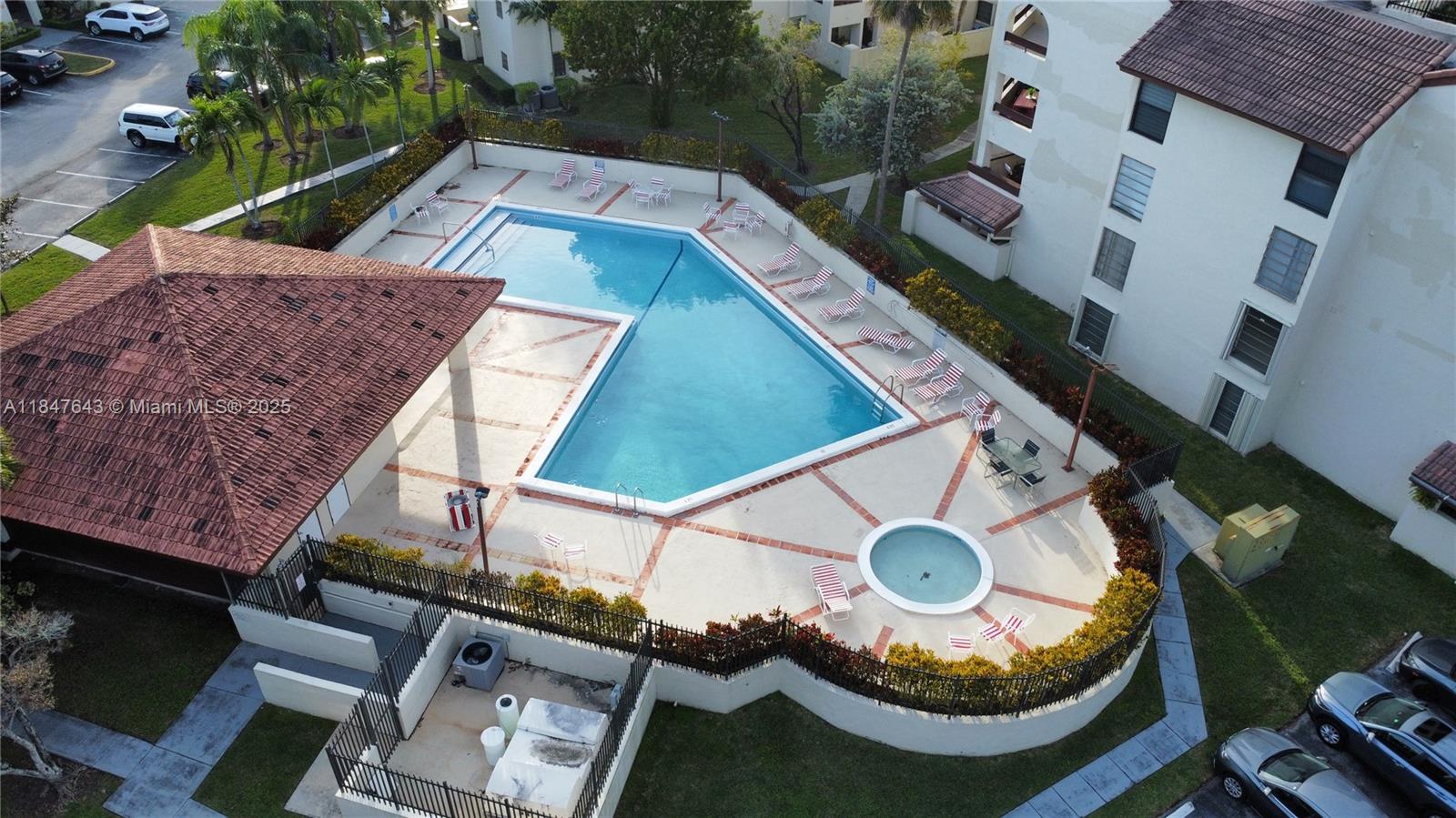 9285 SW 125th Ave # 103