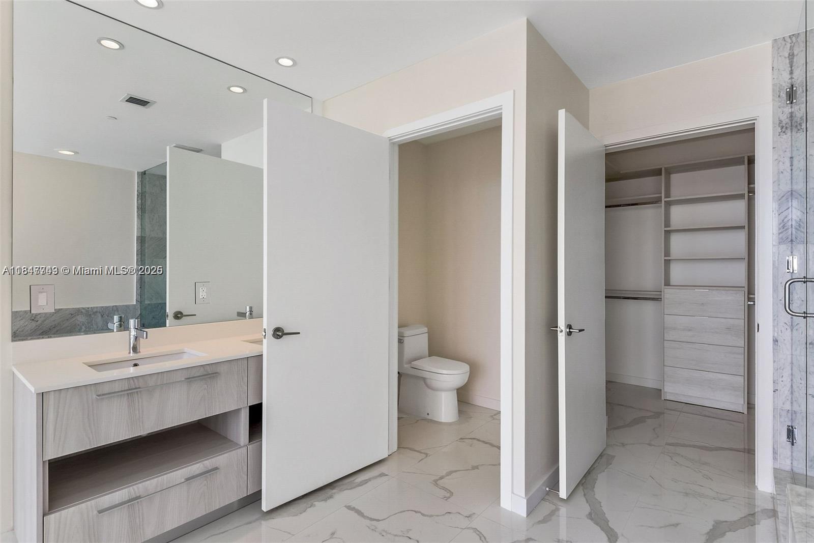 480 NE 31st St # 4003