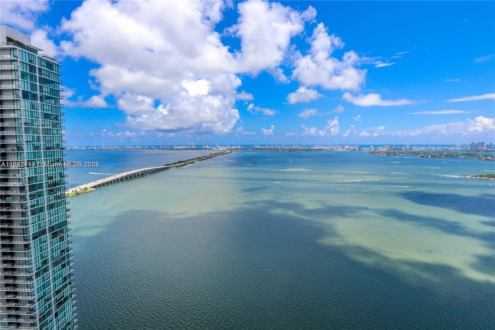 480 NE 31st St # 4003