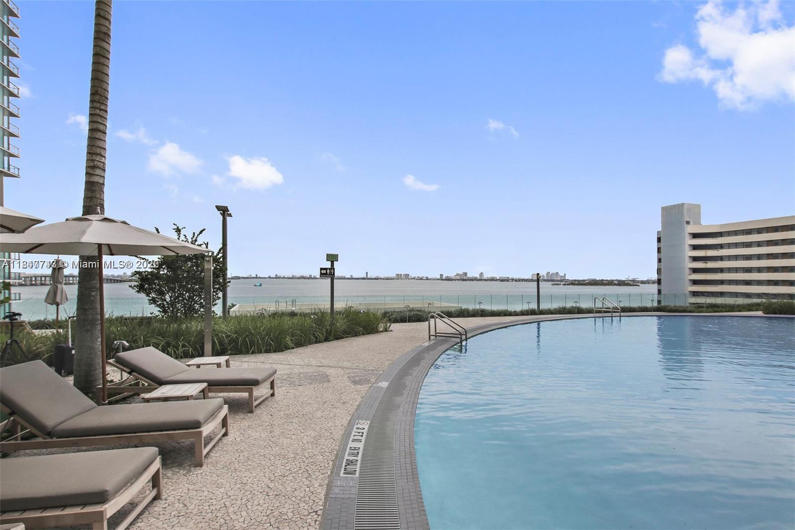 480 NE 31st St # 4003