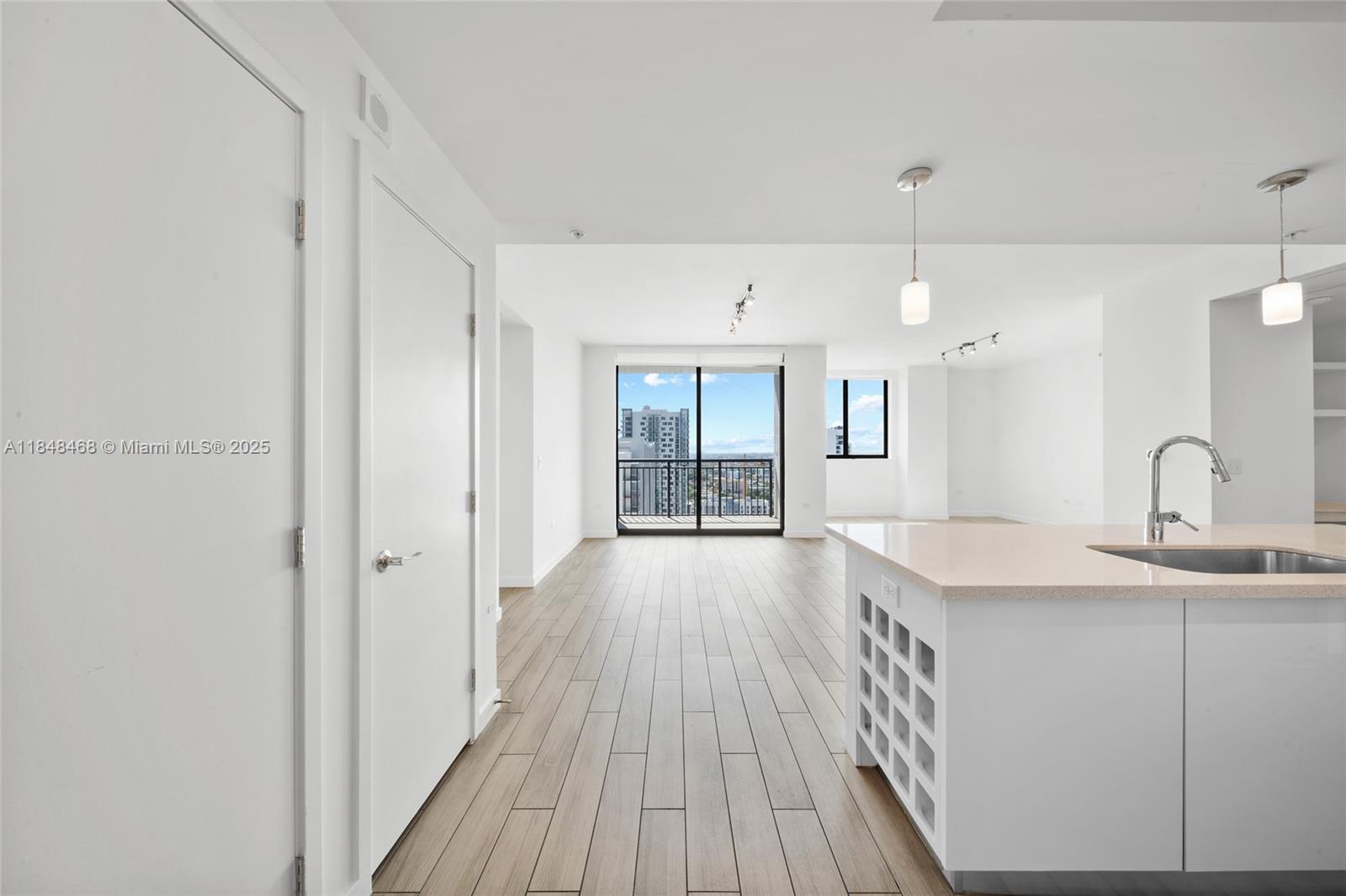 999 SW 1st Ave # 2406