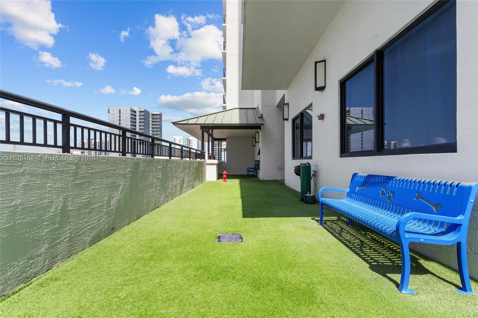 999 SW 1st Ave # 2406