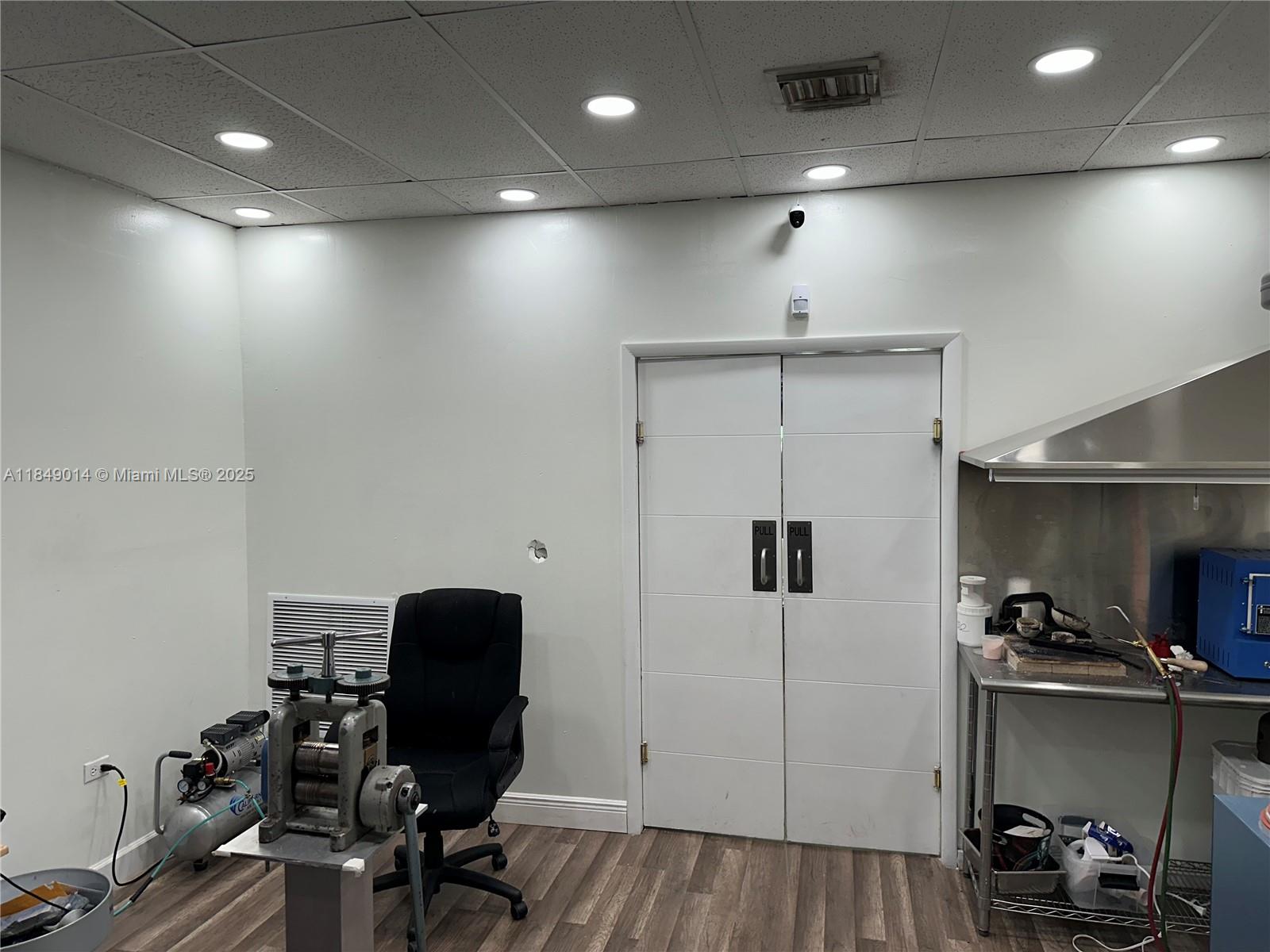 140 Hialeah Dr