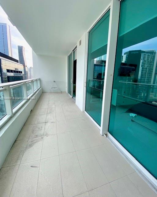1080 Brickell Ave # 2004