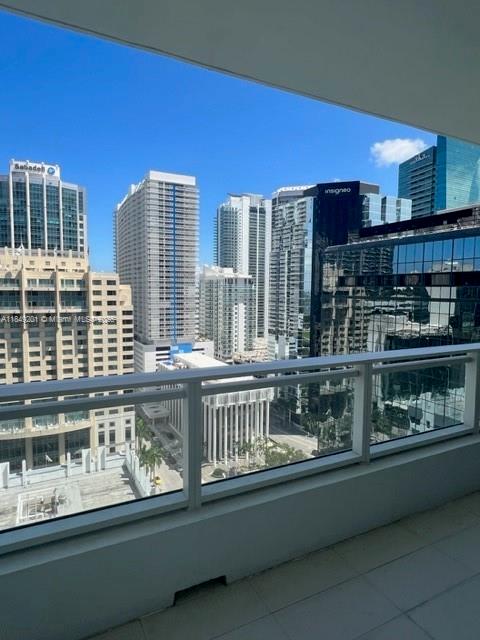 1080 Brickell Ave # 2004