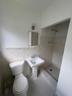 2046 SW 7th St # 4