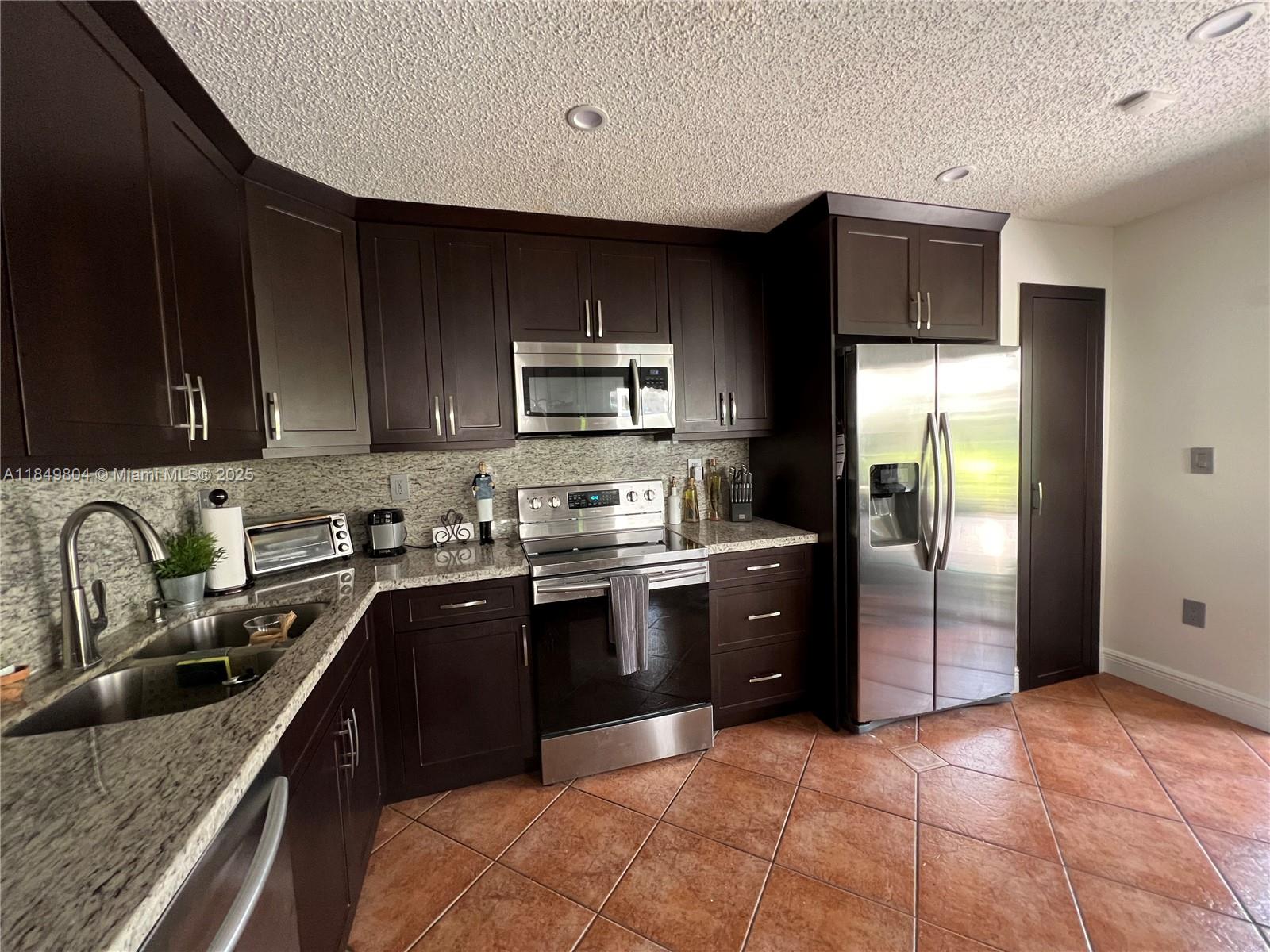 16406 SW 72nd Ter