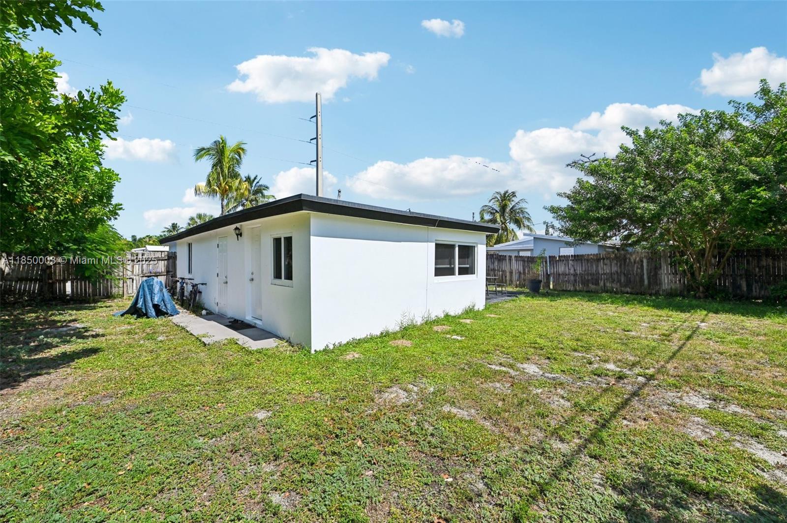 2897 NE 12th Ave