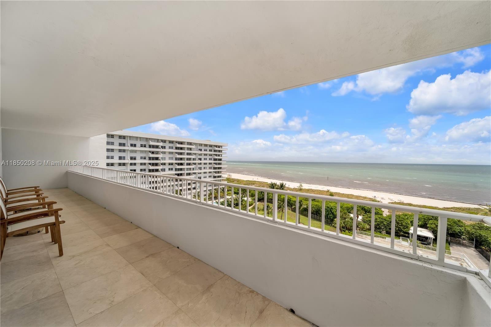 199 Ocean Lane Dr # 901