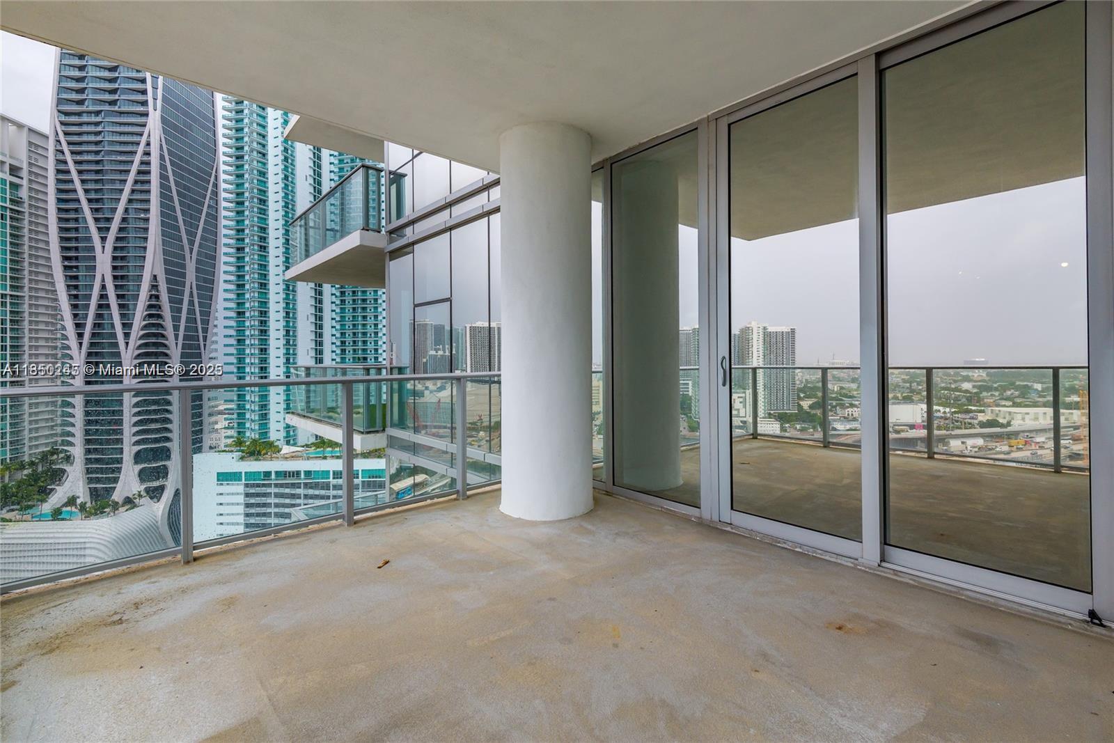 851 NE 1st Ave # 2100