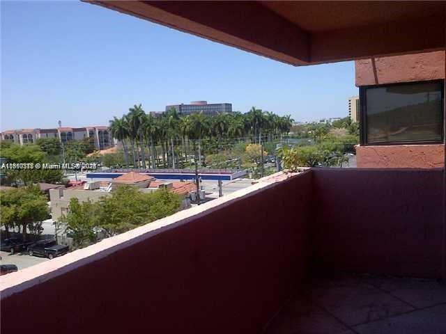 5050 NW 7th St # 514