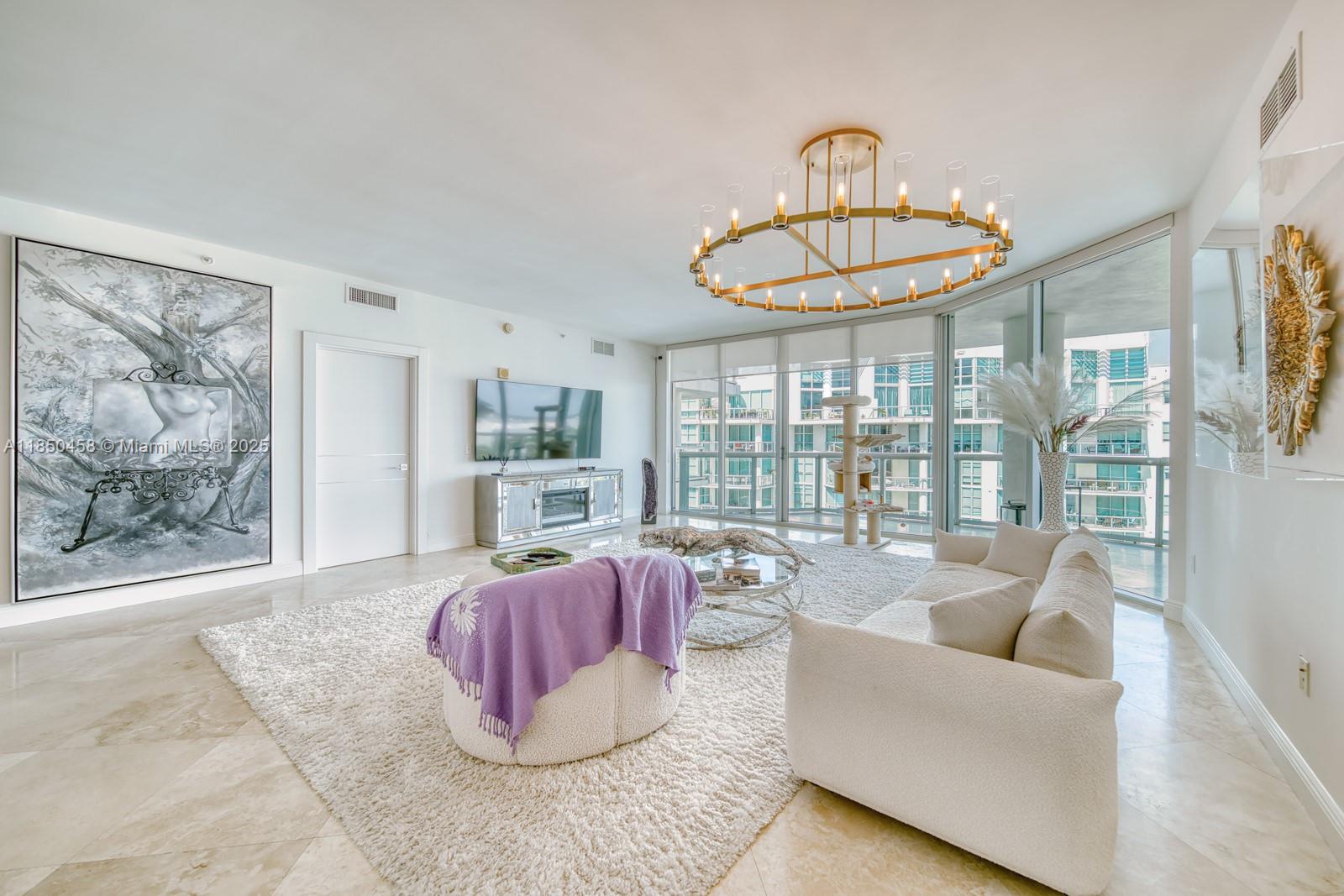 3131 NE 188th St # 1103 Unit: 2-1103